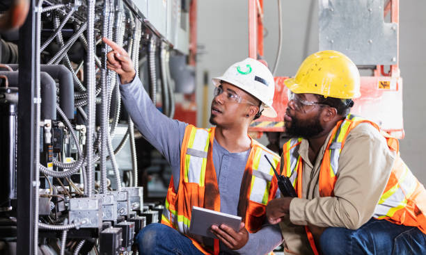 Best 24-Hour Electrician  in Mclean, TX